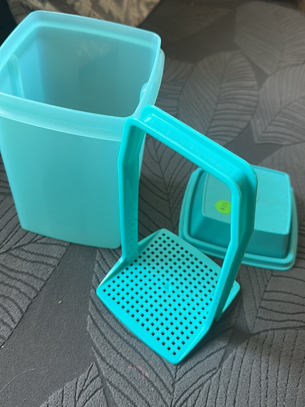 Tupperware Aqua/Turquoise Kitchen Storage Canister with Scoop